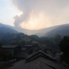 Incendio en Colinas del Campo de Martín Moro Toledano perteneciente al municipio de Igüeña (León)