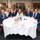Alberto Gurrionero, subdirector territorial de Unicaja en Castilla y León; Javier González, vicerrector de la Usal; Francisco Vázquez, vicepresidente de las Cortes; Adriana Ulibarri, editora El Mundo de Castilla y León; Alejandro García Pellitero, concejal de Medio Ambiente; David Esteban, vicepresidente de la Diputación; y Pedro Pisonero, director general de Iberaval.