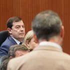 El presidente de la Junta, Alfonso Fernández Mañueco, durante el pleno de las Cortes