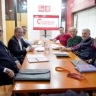 La secretaria de Vivienda del PSOE de Castilla y León, Ana Casado, tras la reunión con la Confederación Nacional de la Construcción (CNC).