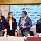 El secretario general UGT Servicios Públicos en la Comunidad, Tomás Pérez, la secretaria del Sector de Sanidad UGT en la Comunidad, Rosa López, el vicesecretario de Administración Autonómica y Diálogo Social de UGT SP Castilla y León, Carlos Arenas, y la secretaria de IA y Transporte Sanitario del sindicato, Marta Vián.