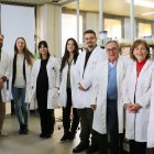 Nicolás Navasa y Leandro Rodríguez junto con su equipo de investigación de la Universidad de León.