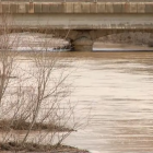 El río Valderaduey se mantiene en aviso rojo por la CHD