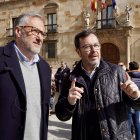 El portavoz nacional de Vox, José Antonio Fúster, y el candidato a la Presidencia de la Junta de Castilla y León, Carlos Pollán