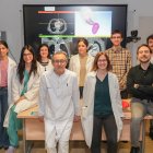 Carlos Baladrón con su equipo del Hospital Clínico.