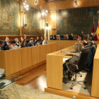 Imagen del pleno del Ayuntamiento de León celebrado este viernes.