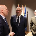 CARLOS MENÉNDEZ, CARLOS POLLÁN E IÑAKI SICILIA