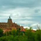 Cielos nubosos sobre Salamanca en una imagen que refleja la inestabilidad creciente prevista por AEMET en Castilla y León durante el puente de mayo
