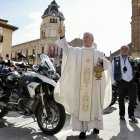 Celebración de una misa y un acto de bendición de cascos con motivo de la VIII Concentración Internacional Madonna de los Centauros en La Bañeza