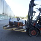 Llegada de las primeras piezas de la exposición 'Eduardo Chillida. Pensar con las manos' a la Ciuden