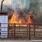 Incendio de nivel dos en Navatejera (León)