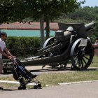 Jornada de puertas abiertas en la Base Conde de Gazola de Ferral del Bernesga con exposiciones y exhibiciones