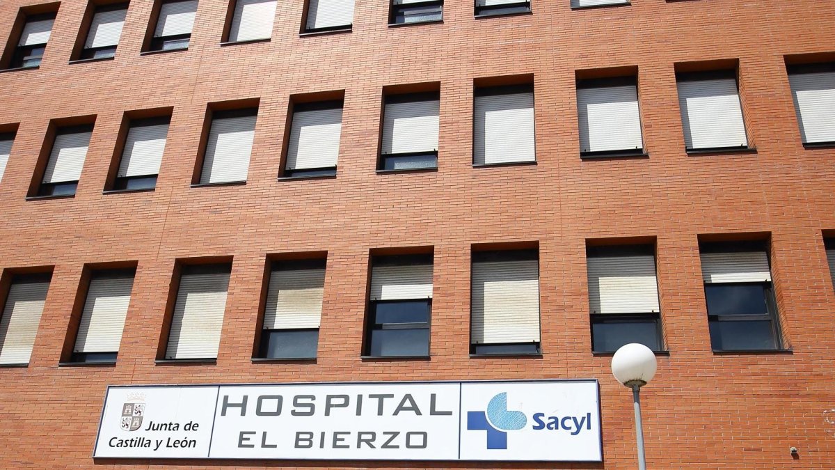 Un enfermo denuncia odio en el hospital del Bierzo por atribuir su ...