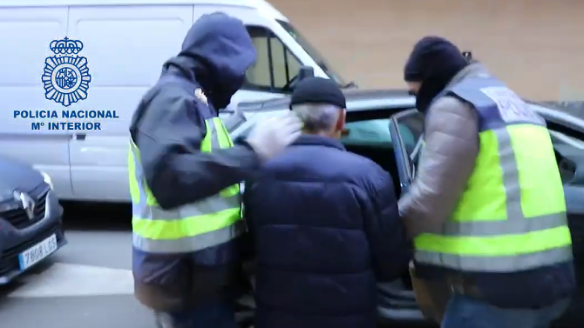 Detención del jubilado que envió cartas bomba a La Moncloa
