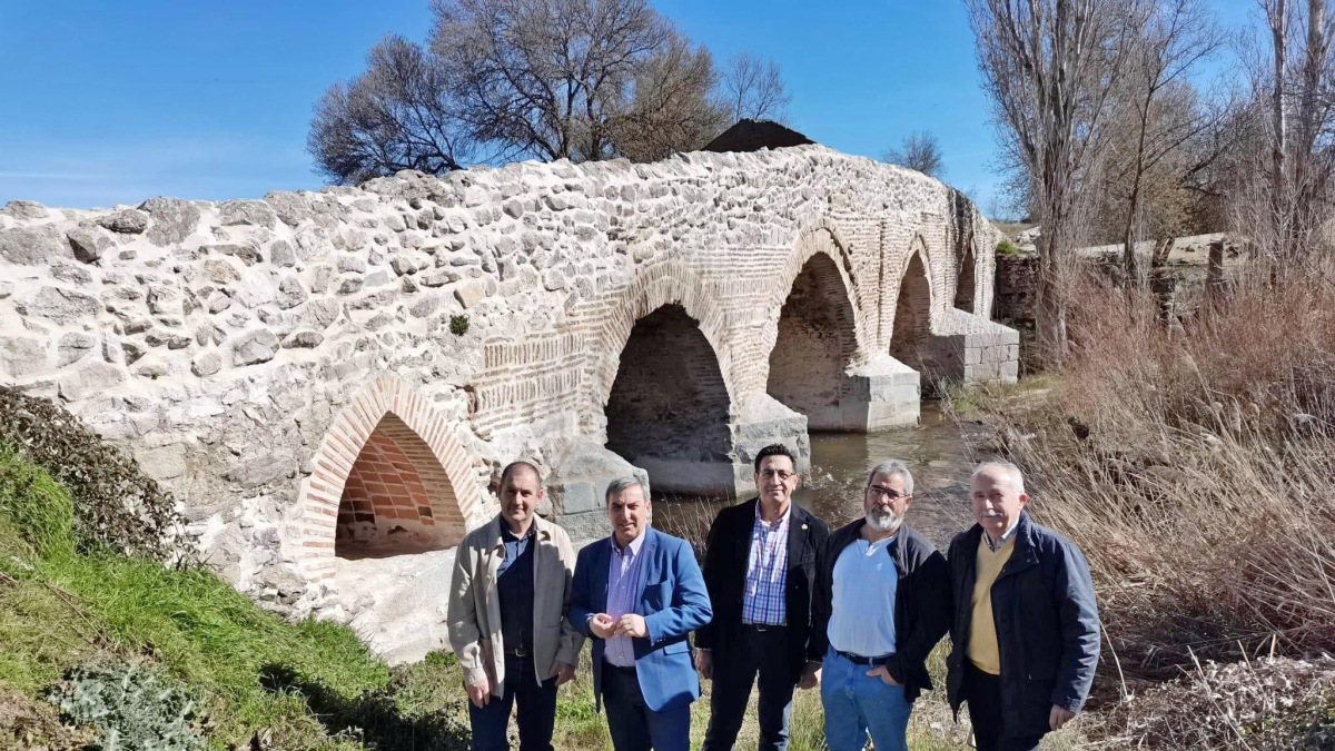 Martín Muñoz de las Posadas (Segovia) invierte 95.980 euros en obras de consolidación en el puente 'del Naranjo'.