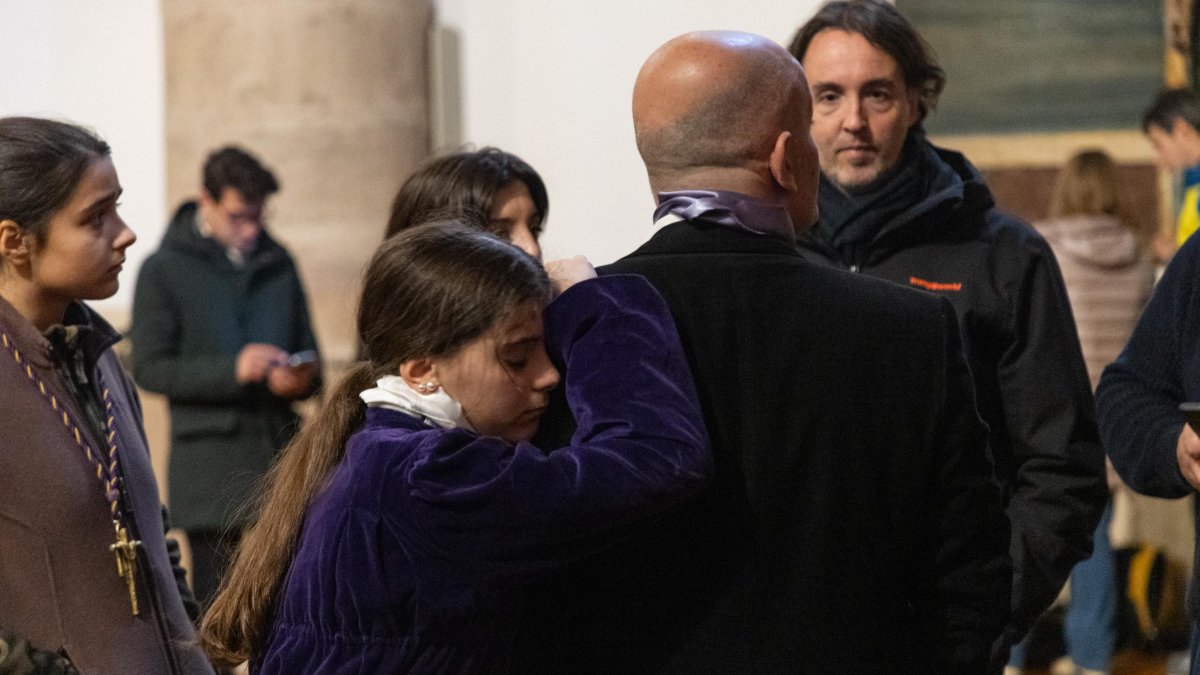 Suspensión por lluvia de la procesión de la cofradía de la Santa Vera Cruz