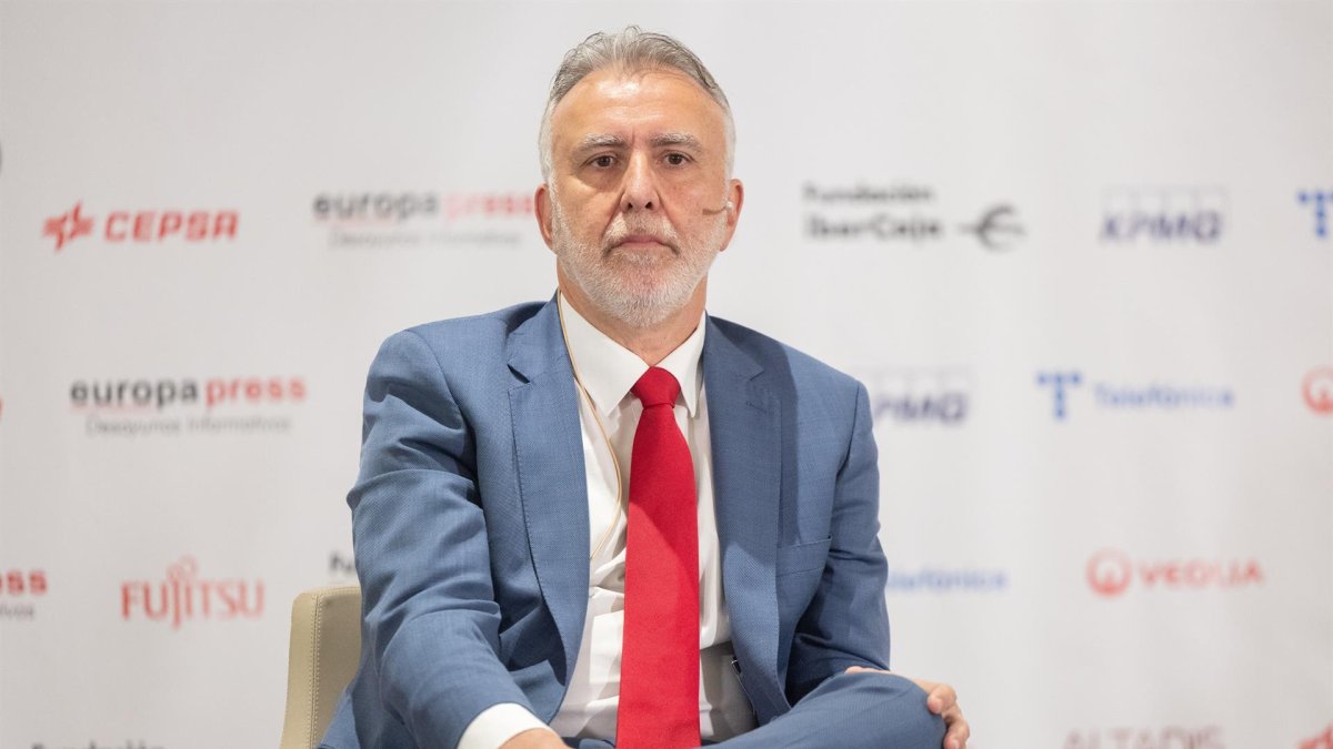 El ministro de Política Territorial y Memoria Democrática, Ángel Víctor Torres en una foto de archivo