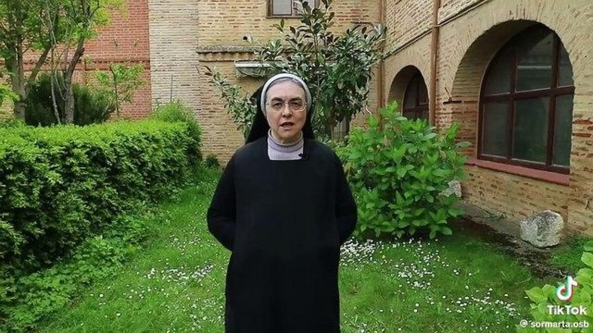 Prácticas de monja en un Monasterio de Sahagún