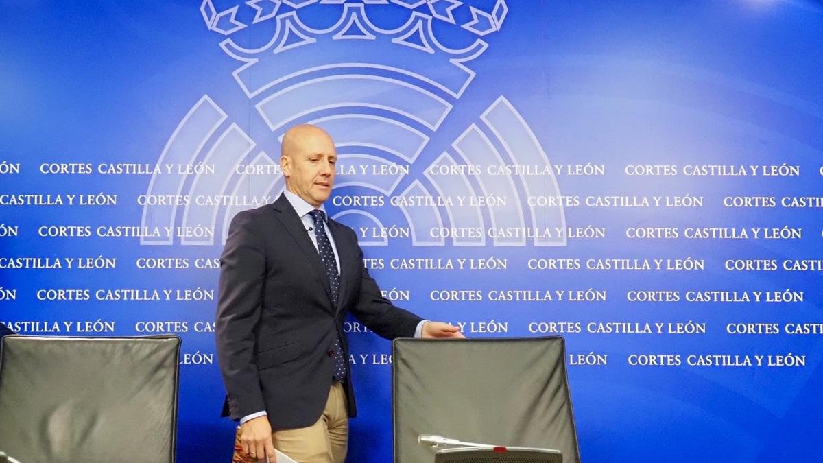 Carlos Menéndez, portavoz de VOX en las Cortes de Castilla y León.