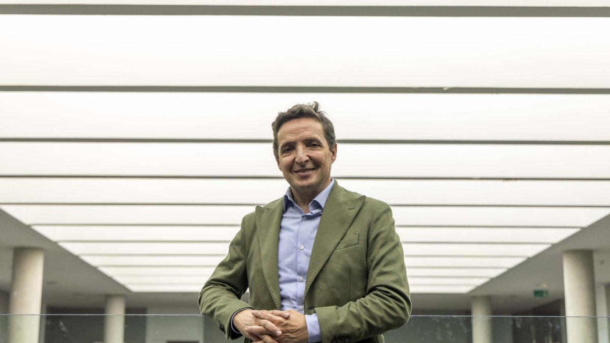 Entrevista a Juan Manuel Corchado, catedrático de Inteligencia artificial y próximo rector de la USAL