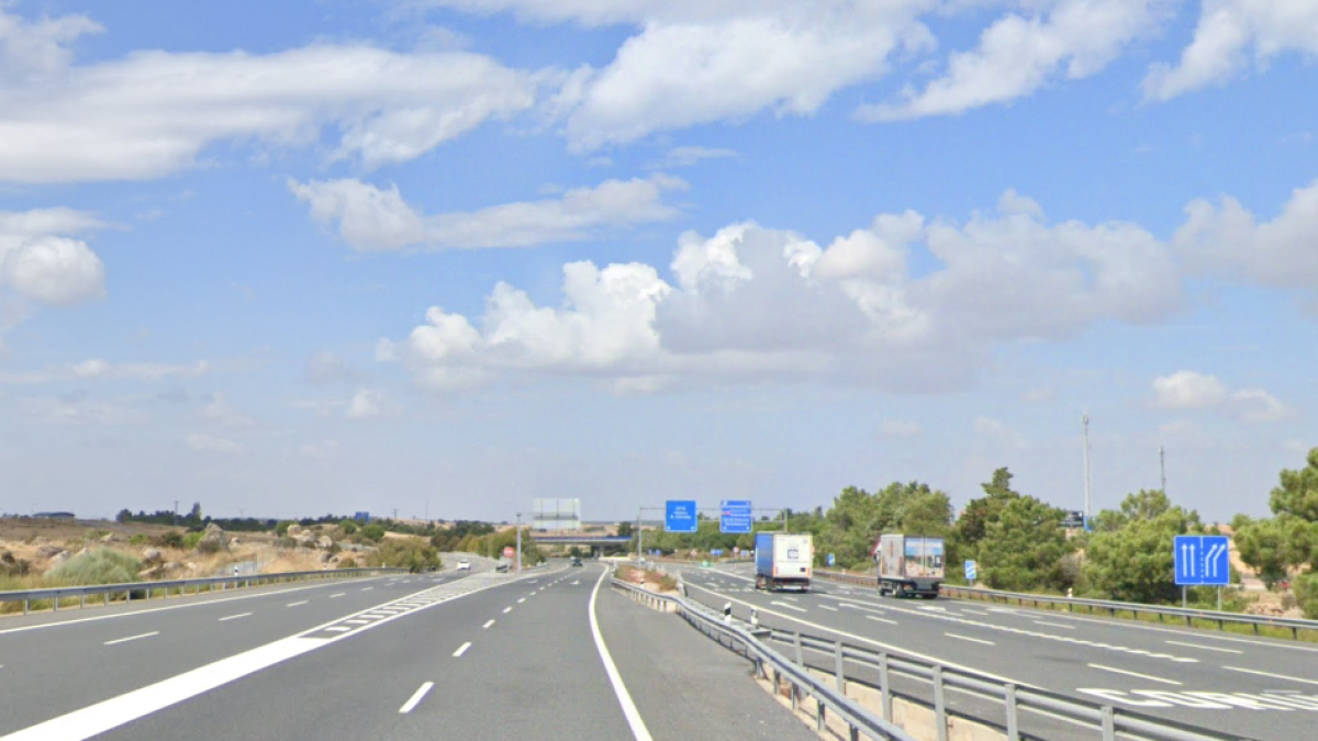 La carretera AP-6 a la altura de Villacastín, Segovia. GOOGLE MAPS