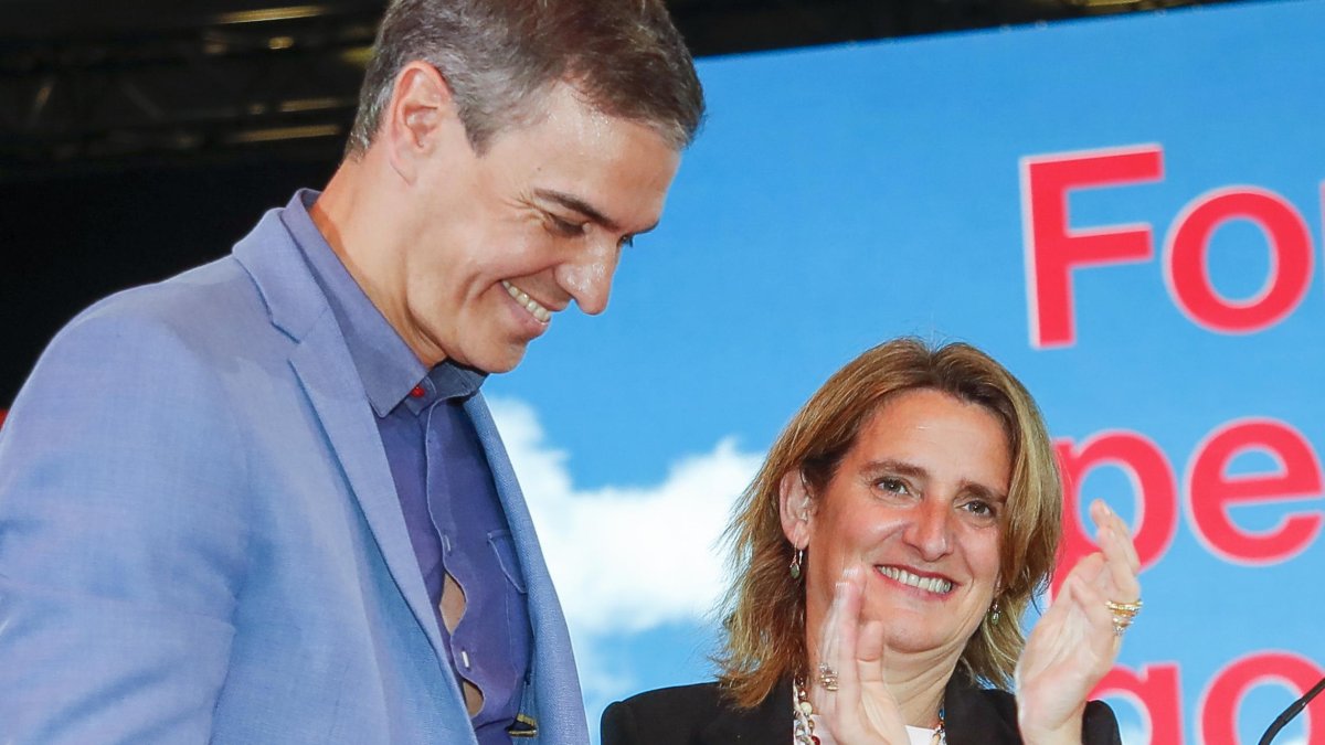 Pedro Sánchez y Teresa Ribera, en una imagen de archivo.