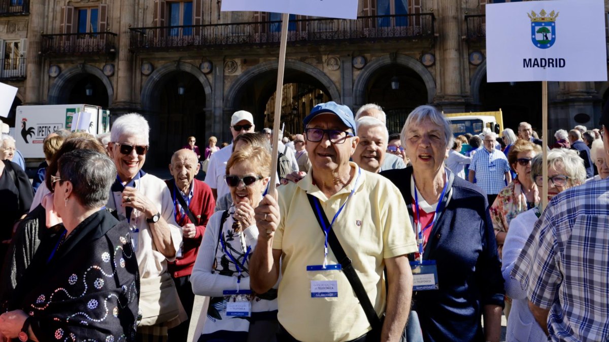 Salamanca acoge el XX encuentro de la Asociación Mayores de Telefónica en el año del centenario de la compañía.