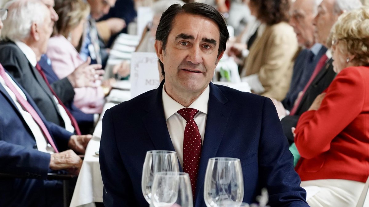 El consejero de Medio Ambiente, Vivienda y Ordenación del Territorio, Juan Carlos Suárez-Quiñones