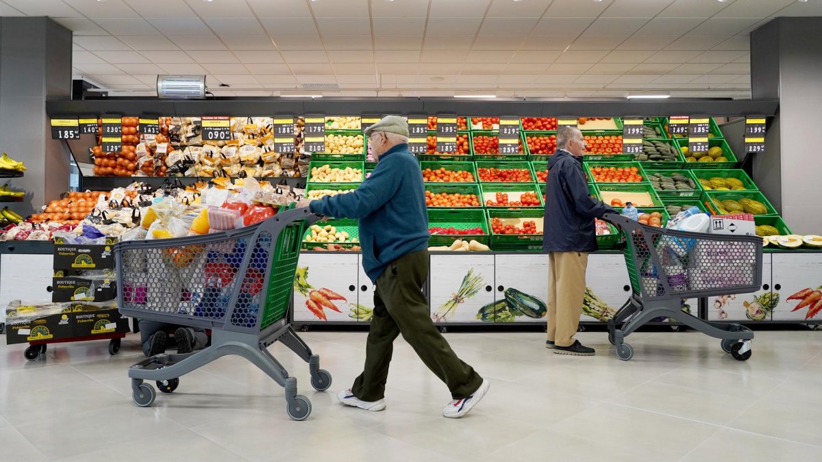 Interior de un Mercadona de Valladolid.