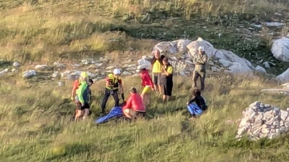 Rescatado un montañero indispuesto en las inmediaciones del refugio Vega Huerta, en Picos de Europa, en el término municipal de Posada de Valdeón (León)