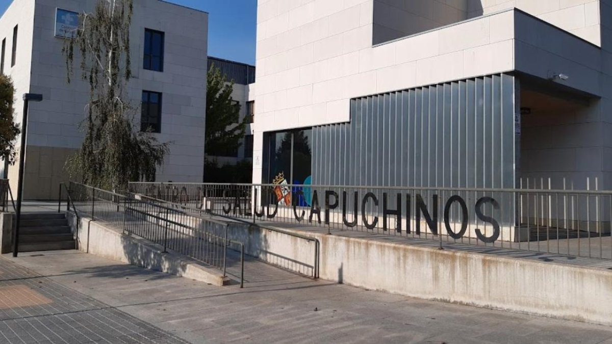 Imagen de archivo del centro de salud 'Capuchinos' de Salamanca.