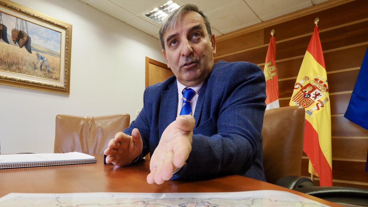 Entrevista al consejero, José Luis Sanz Merino