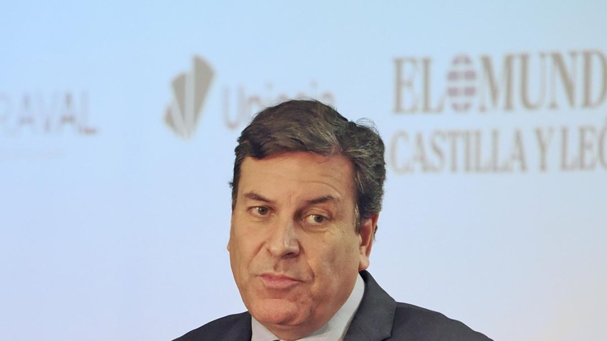 Fernández Carriedo.