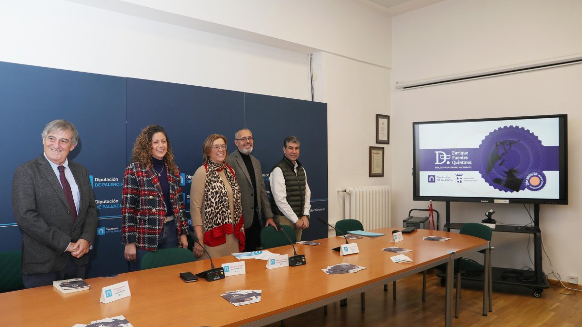 Presentación del homenaje institucional al prestigioso economista palentino Enrique Fuentes Quintana.