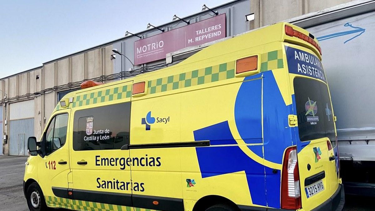 Ambulancia de emergencias sanitarias de Sacyl.