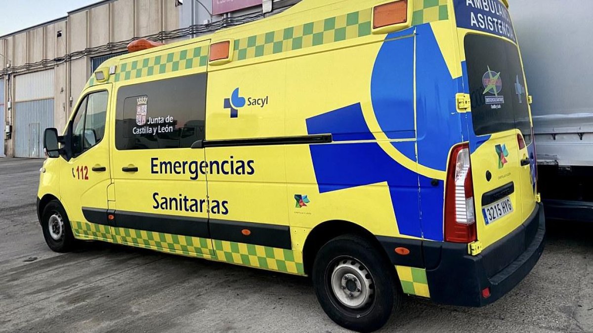 Ambulancia de emergencias sanitarias de Sacyl.