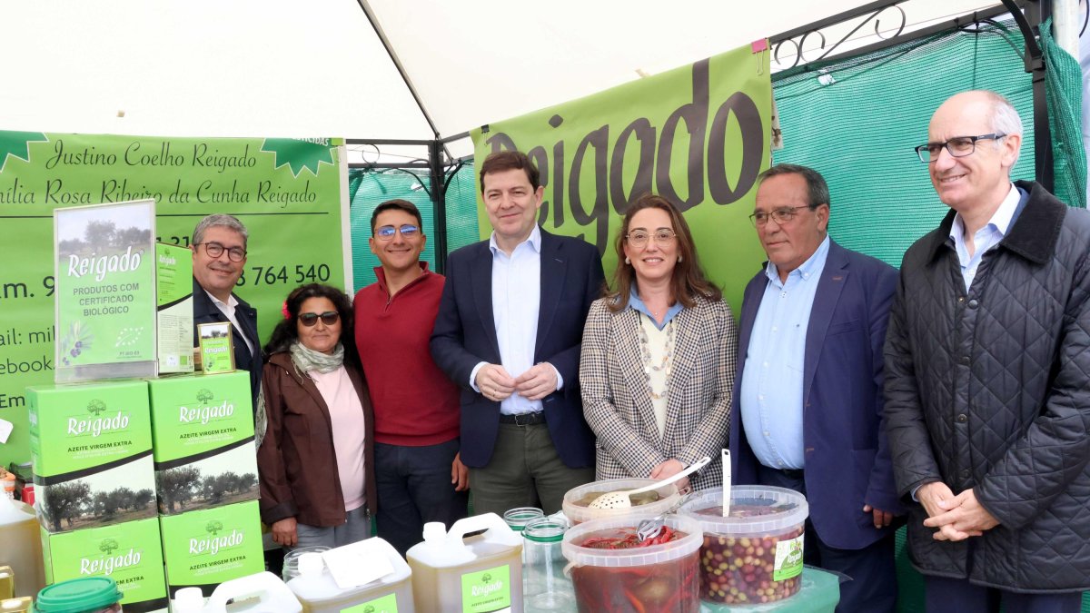 El presidente de la Junta de Castilla y León, Alfonso Fernández Mañueco, inaugura la XXII edición de la Feria Internacional del Queso de Hinojosa de Duero.