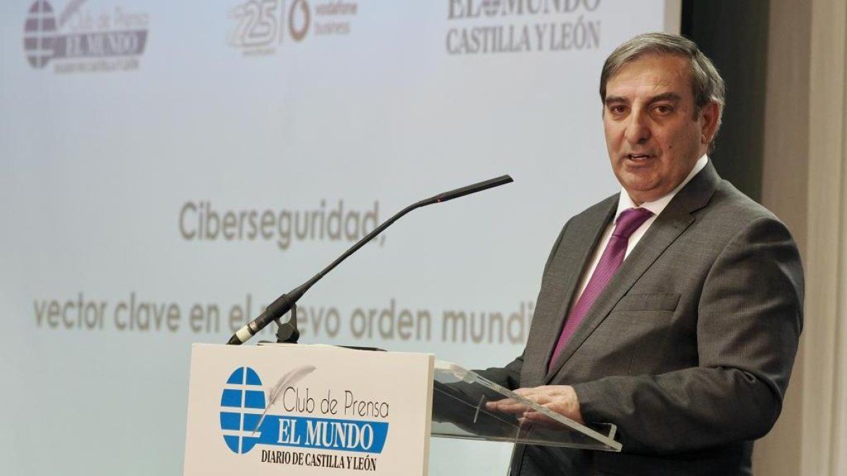 José Luis Sanz Merino en la clausura del Club de Prensa El Mundo Diario de Castilla y León