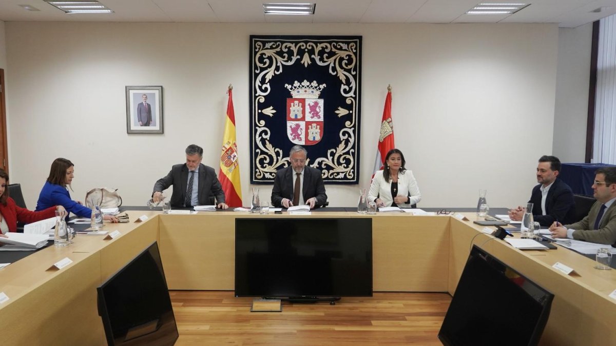 Reunión de la Mesa de las Cortes, en una imagen de archivo.