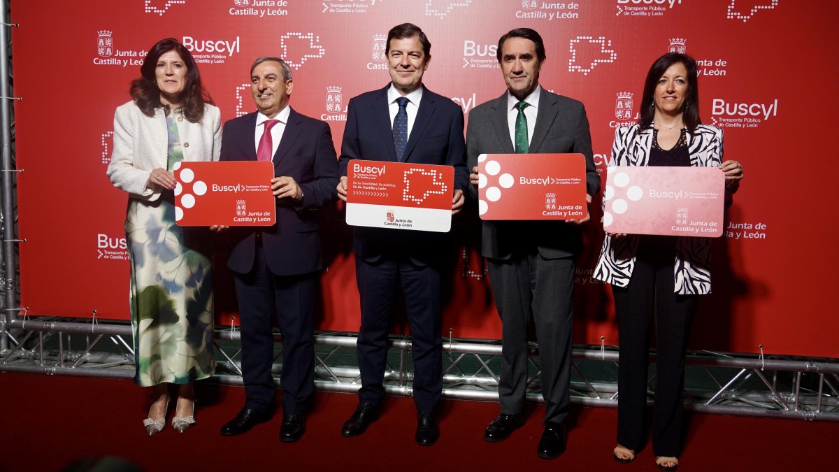 Presentación de la tarjeta BUSCyL en León.