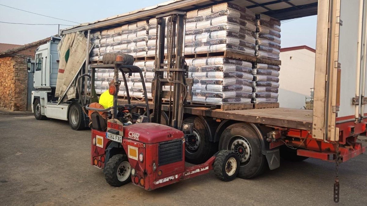 Alimentación para ganaderías afectadas por los incendios.