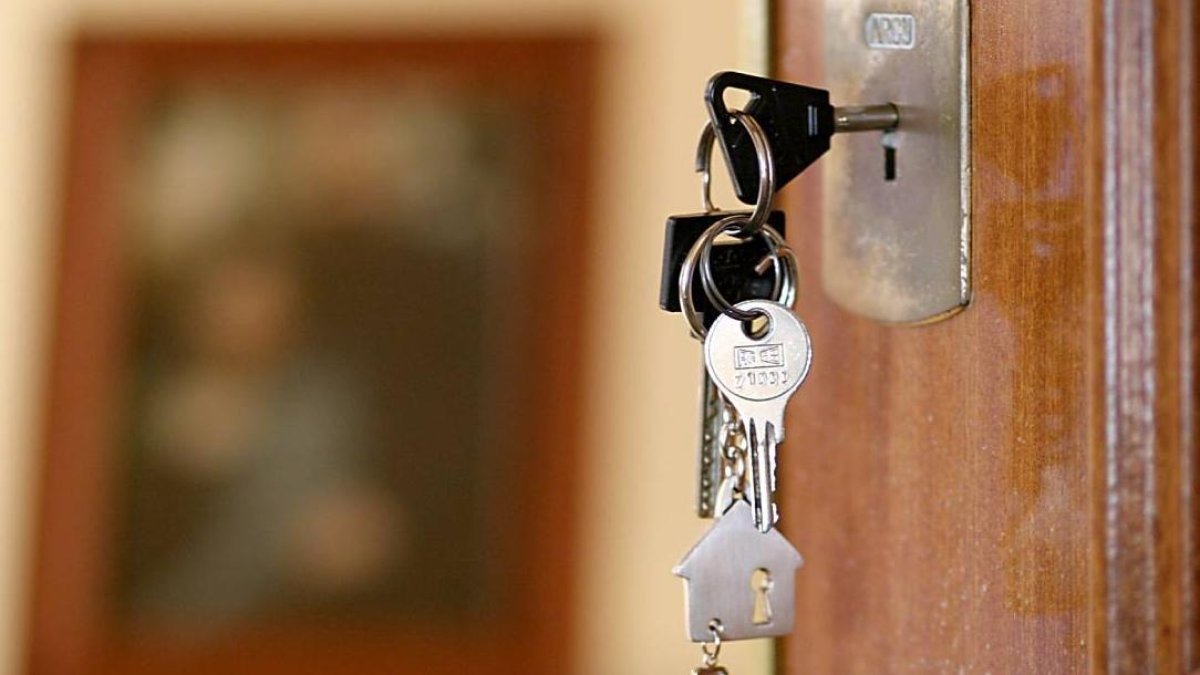 La transmisión de la casa utilizada por los ascendientes se convierte en fuente de acceso a la vivienda.
