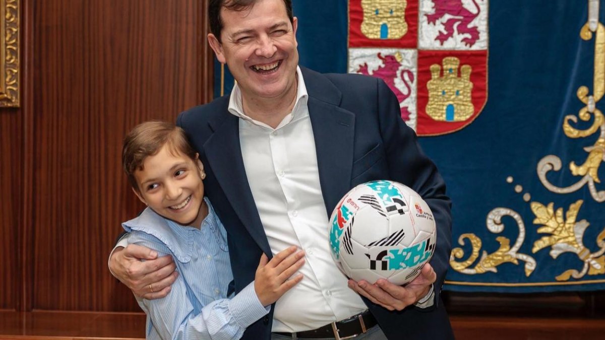 María Caamaño y Alfonso Fernández Mañueco.