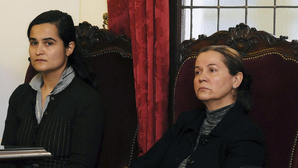Triana Martínez y su madre Montserrat González, en una imagen de archivo durante el juicio.