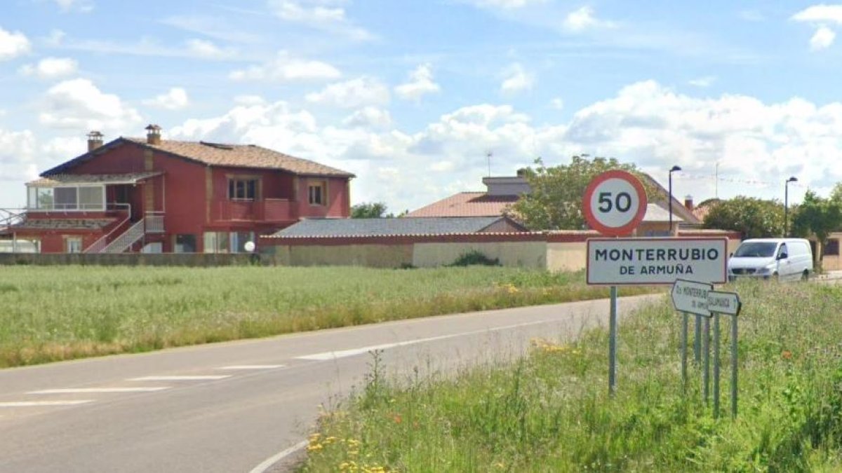 Entrada a Monterrubio de Armuña (Salamanca)