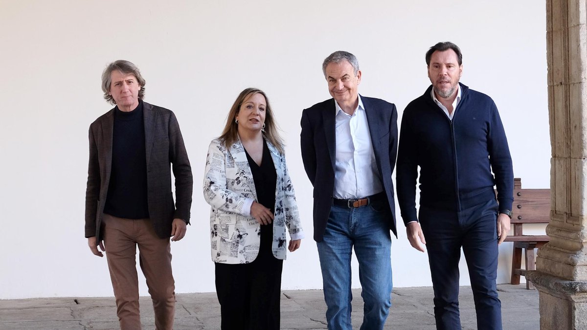 Carlos Martínez, Iratxe García, José Luis Rodríguez Zapatero y Óscar Puente.