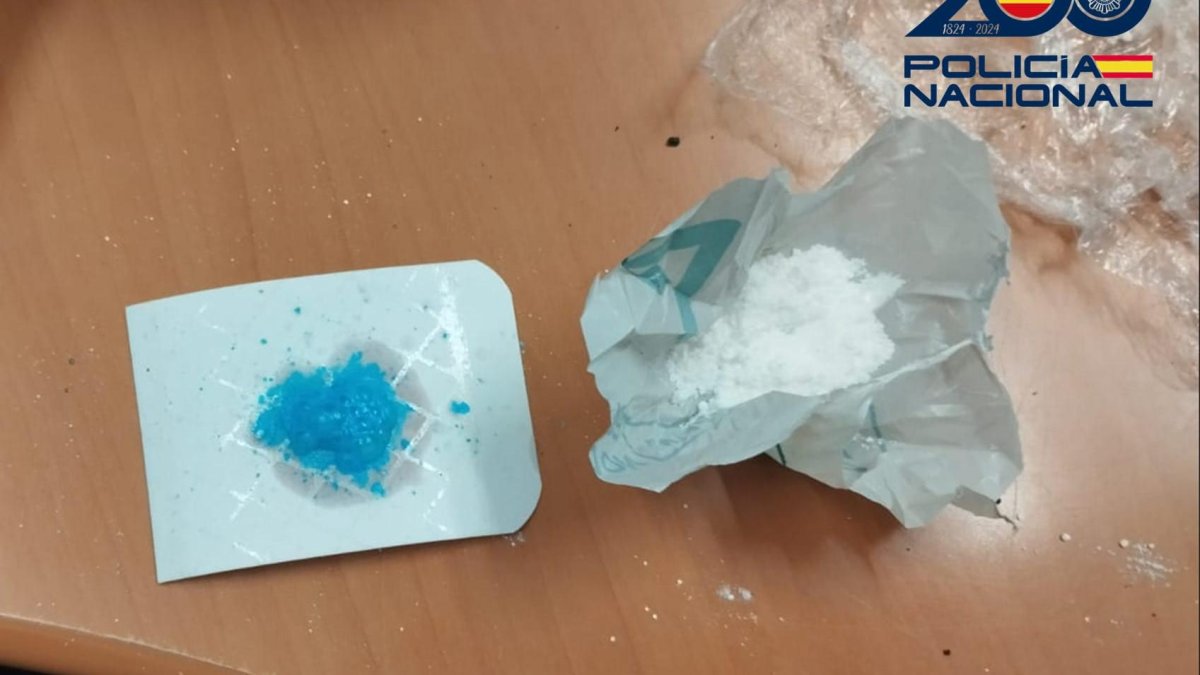 Droga encontrada dentro de una pelota de tenis.