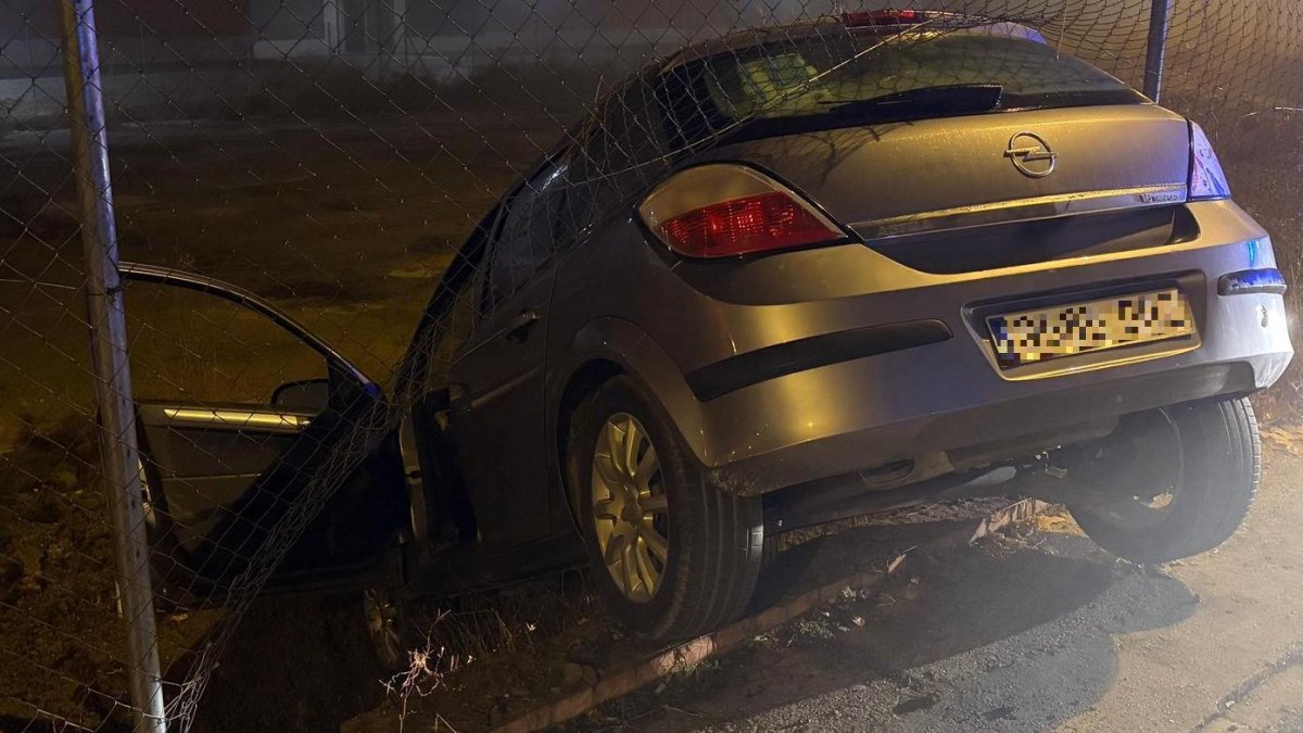Imagen del vehículo siniestrado tras el accidente en Palencia