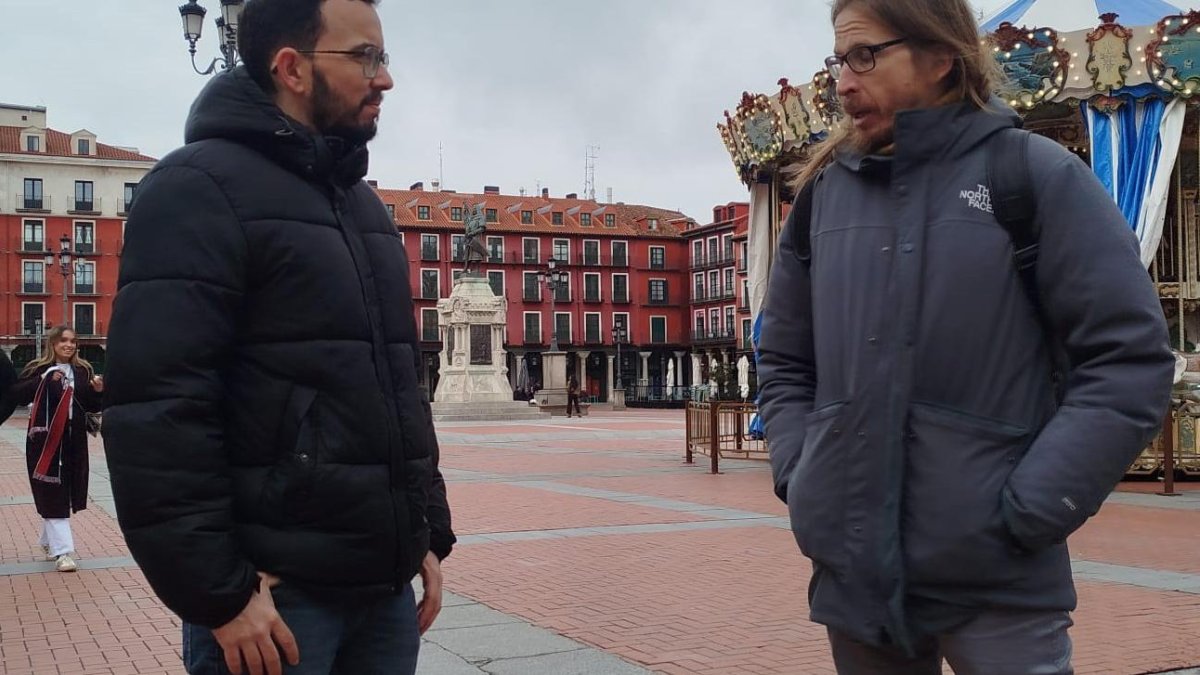 Miguel Ángel Llamas y Pablo Fernández, antes de atender a los medios en Valladolid.