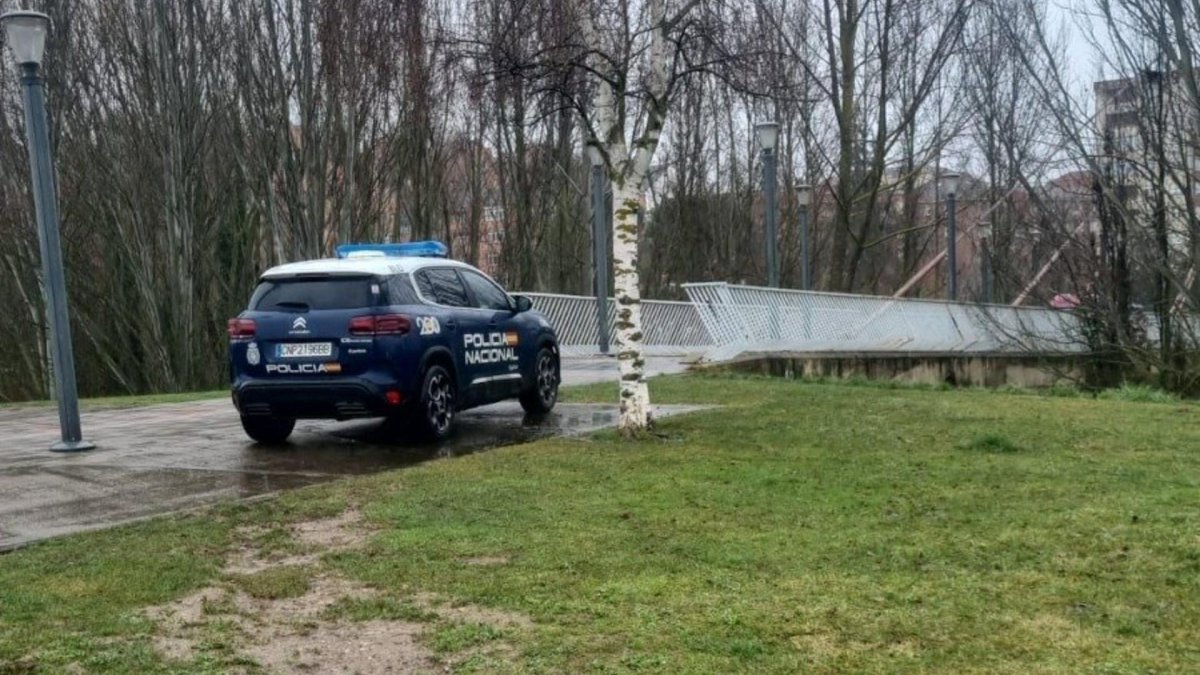 Una menor fue rescaptada este lunes en el río Bernesga, en León capital.